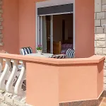 Apartman Betiga With Sea View 02