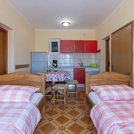 Betiga With Sea View 02 Apartman Barbariga