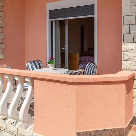 Apartment Betiga With Sea View 02